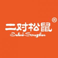 二对松鼠